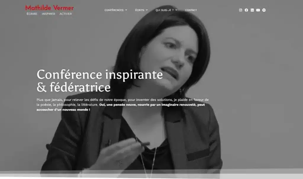 Page d'accueil du site Mathilde Vermer · Refonte du site et charte graphique, réalisé par Mooverflow